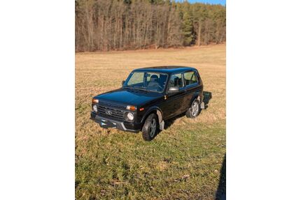 Lada Niva Gebrauchtwagen