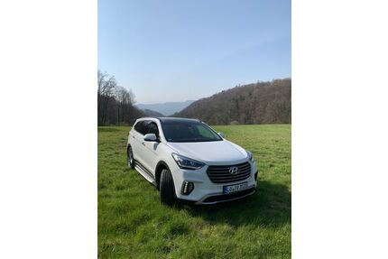 Hyundai Grand Santa Fe Gebrauchtwagen