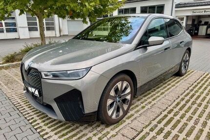 BMW iX Gebrauchtwagen