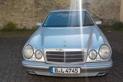 Mercedes-Benz E 280 Gebrauchtwagen