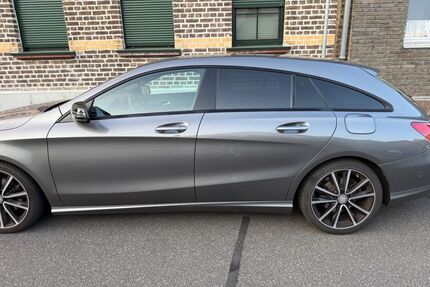 Mercedes-Benz CLA 220 Shooting Brake Gebrauchtwagen