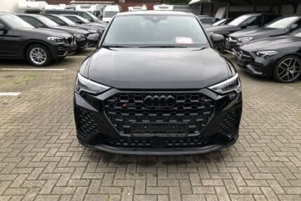Audi RSQ3 Gebrauchtwagen