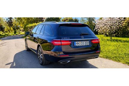 Mercedes-Benz E 300 Gebrauchtwagen