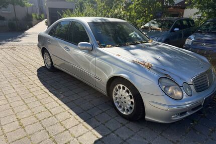 Mercedes-Benz E 220 Gebrauchtwagen