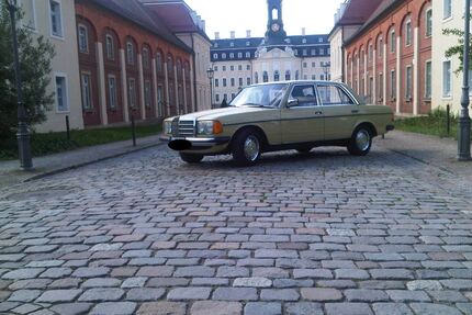 Mercedes-Benz 230 Gebrauchtwagen