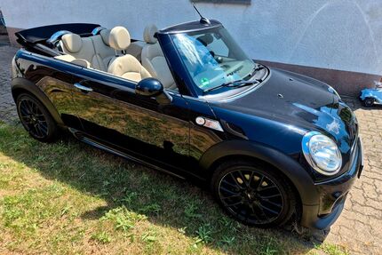 Mini John Cooper Works Cabrio Gebrauchtwagen