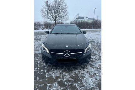 Mercedes-Benz CLA 220 Gebrauchtwagen