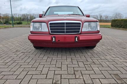 Mercedes-Benz 220 Gebrauchtwagen