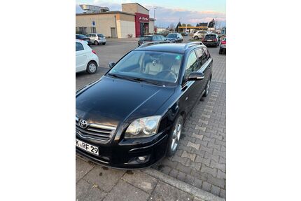 Toyota Avensis Gebrauchtwagen