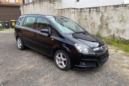 Opel Zafira Gebrauchtwagen