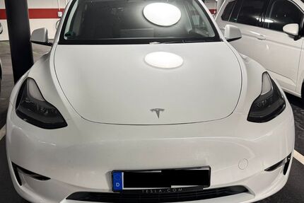 Tesla Model Y Gebrauchtwagen