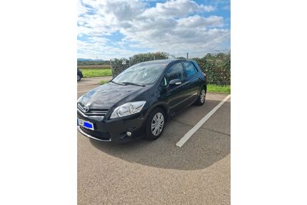 Toyota Auris Gebrauchtwagen