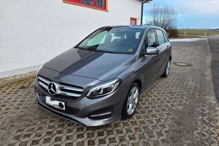 Mercedes-Benz B 220 Gebrauchtwagen