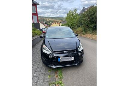 Ford S-Max Gebrauchtwagen