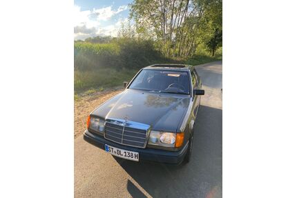 Mercedes-Benz 230 Gebrauchtwagen