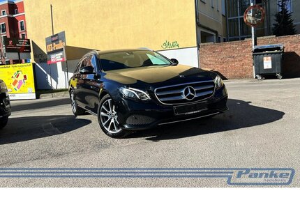 Mercedes-Benz E 200 T-Modell 9G*LED*RFK*NAV*SHZ*Ambient*TotW* 