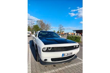 Dodge Challenger Gebrauchtwagen
