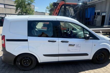 Ford Transit Courier Gebrauchtwagen