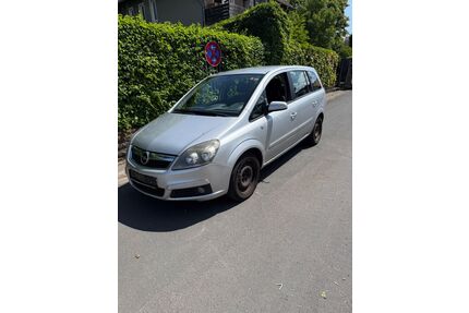 Opel Zafira Gebrauchtwagen
