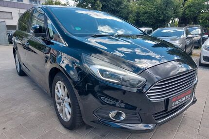 Ford S-Max Gebrauchtwagen