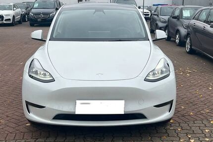 Tesla Model Y Gebrauchtwagen