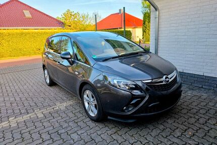 Opel Zafira Tourer Gebrauchtwagen