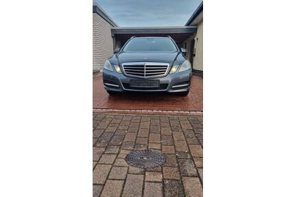 Mercedes-Benz 220 Gebrauchtwagen