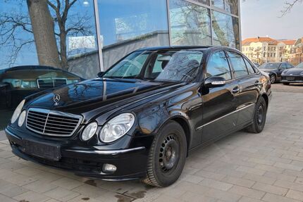 Mercedes-Benz E 320 