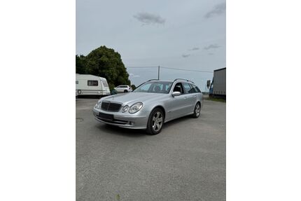 Mercedes-Benz E 320 Gebrauchtwagen
