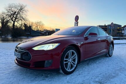 Tesla Model S Gebrauchtwagen