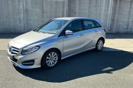 Mercedes-Benz B 180 Gebrauchtwagen