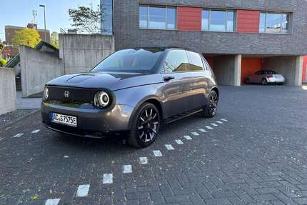 Honda e 