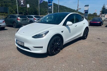 Tesla Model Y Gebrauchtwagen