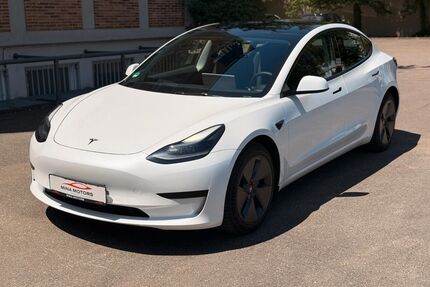Tesla Model 3 Gebrauchtwagen