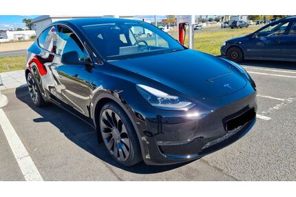 Tesla Model Y Gebrauchtwagen