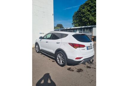 Hyundai Grand Santa Fe Gebrauchtwagen