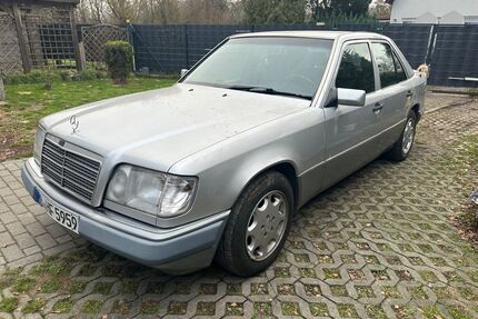 Mercedes-Benz E 220 Gebrauchtwagen