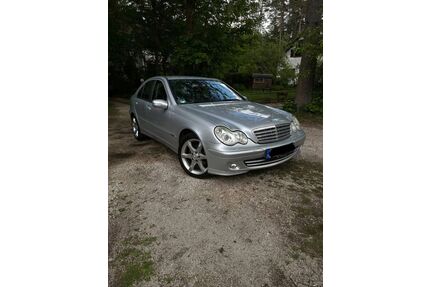 Mercedes-Benz 200 Gebrauchtwagen