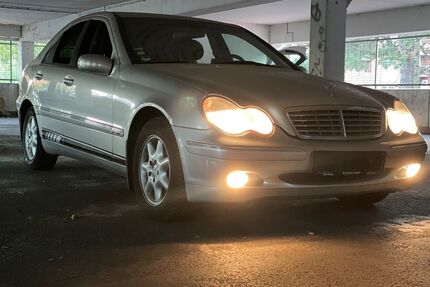 Mercedes-Benz C 180 Gebrauchtwagen