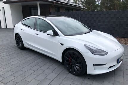 Tesla Model 3 Gebrauchtwagen