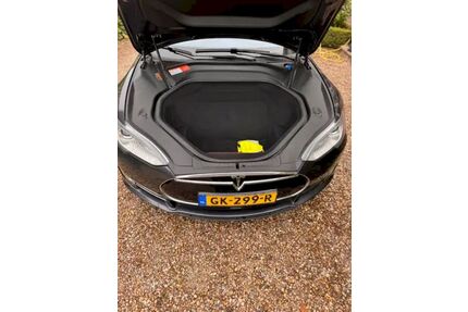 Tesla Model S Gebrauchtwagen