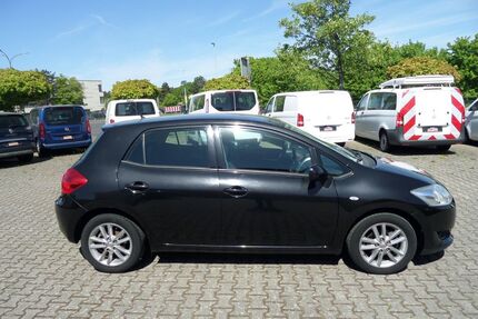 Toyota Auris Gebrauchtwagen