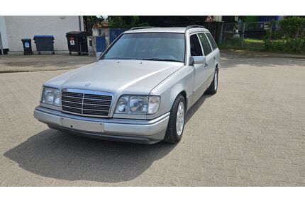 Mercedes-Benz E 200 Gebrauchtwagen