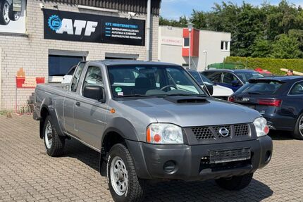 Nissan NP 300 Gebrauchtwagen