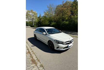 Mercedes-Benz CLA 220 Shooting Brake Gebrauchtwagen