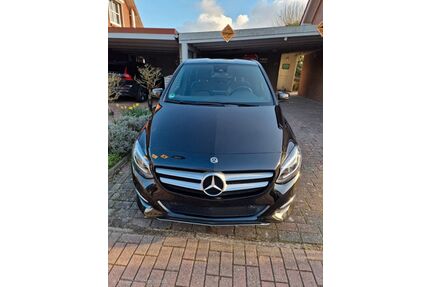 Mercedes-Benz B 180 Gebrauchtwagen