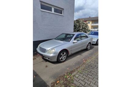 Mercedes-Benz C 200 Gebrauchtwagen