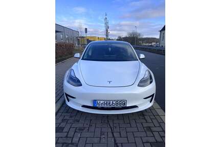 Tesla Model 3 Gebrauchtwagen