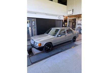 Mercedes-Benz 190 Gebrauchtwagen