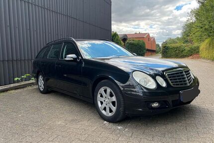 Mercedes-Benz E 220 Gebrauchtwagen